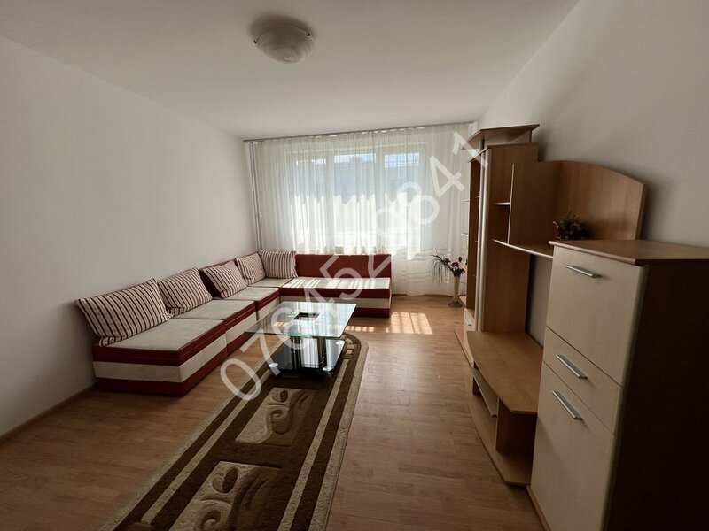 Titan- Ozana, Bd. 1 Decembrie 1918,complet renovat, 3 min.